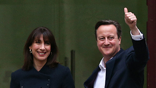 İngiltere'de seçimin galibi Muhafazakarlar