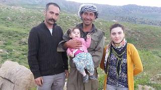 Rawîn Stêrk: Rubar gitti, Herekol işgalcilere kaldı ve ‘yaşasın Demokratik Ortadoğu’