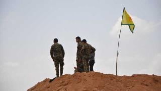 Ebu Şaxat tepesinde kontrol YPG'de, Mebruka kuşatmada!