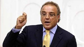 Sırrı Sakık: MHP beyninde bahar temizliği yapsın