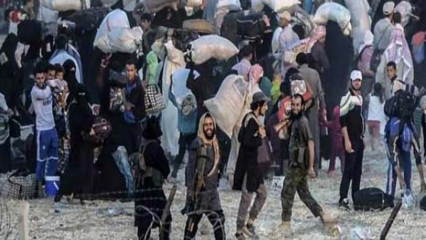 İHD: IŞİD üyesi 50 kişilik grup Türkiye sınırına geçti
