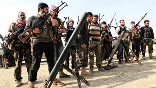 ABD'den IŞİD'le savaşan Suriyelilere maaş