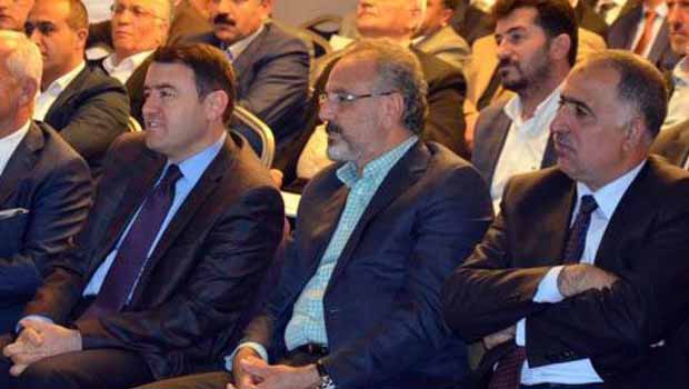 Sırrı Sakık ile vali Musa Işın arasında logo çekişmesi