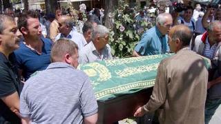  Erzincan'da defnedilen cenaze Yeşil'in mi? 