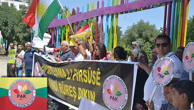 PAK Birçok Yerde Suruç Katliamını Protesto Etti