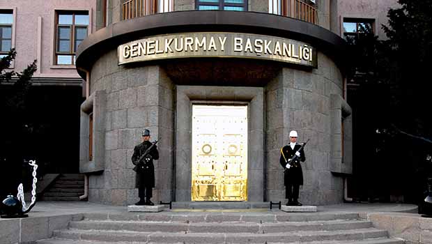 TSK: Kandil'de vurulan köy değil, PKK kampı