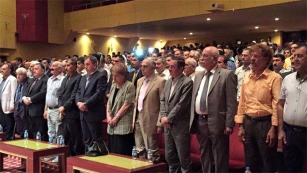 Kürd aydınları Barzani’nin görevde kalmasından yana