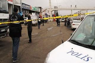 Diyarbakır'da bir vatandaş sokak ortasında öldürüldü