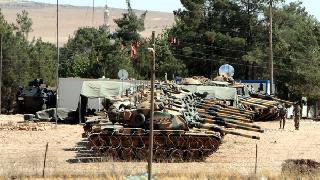 Türk sınır muhafızları 2 sivili öldürdü