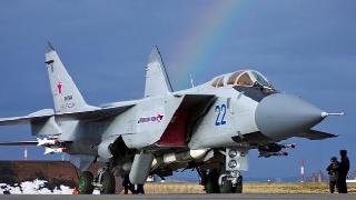 Rusya, Suriye'ye 6 savaş uçağı gönderdi