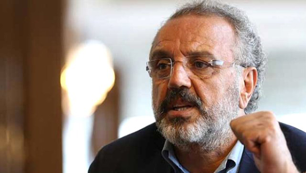 Sakık, bir aylık maaşını Hopa'ya bağışladı