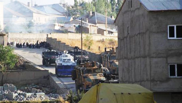 Cizre'de 2'si çocuk 5 kişi katledildi