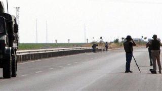 Polis aracı geçişi sırasında patlama: Çok sayıda yaralı var