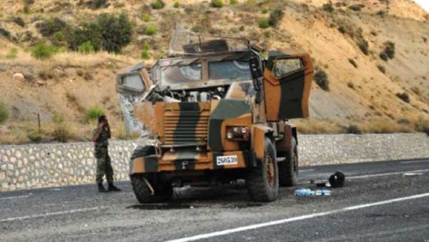Muş'ta Askeri Araca saldırı