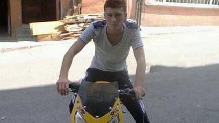 Telefonda Kürtçe konuşuyor' diye öldürüldü