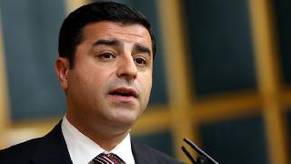 Demirtaş: Kürt, Türk birbirinize sarılın