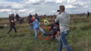Macar kameramandan mülteciye tekme!