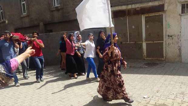 Cizre'de sokağa çıkma yasağı kalktı