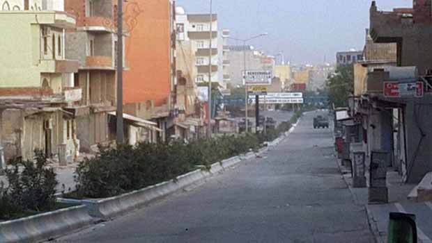 Cizre'de yapboza dönen sokağa çıkma yasağı tekrar kaldırıldı