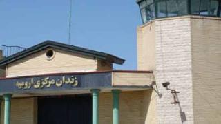 Doğu Kürdistan'da siyasi mahkumlara Kürt giysisi yasağı