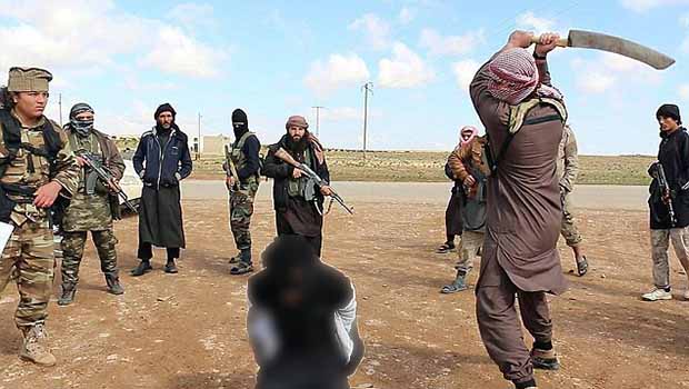 IŞİD Deyrezzor'da bir genç kızın kafasını kesti