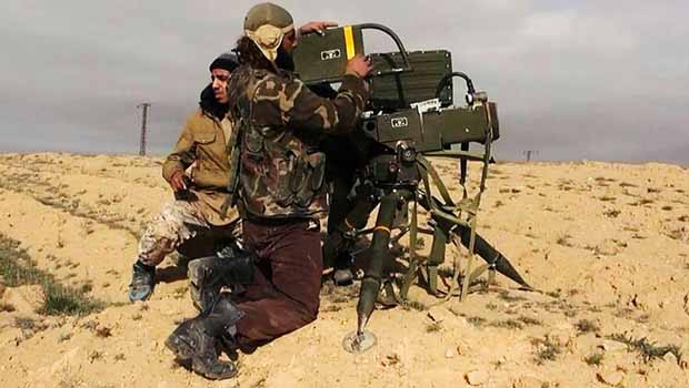 IŞİD'den saldırı hazırlığında bulunduğu Deyrezzor'a büyük yığınak