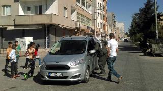 Nusaybin'de 3 kişi caddede kalaşnikoflarla kimlik kontrolü yaptı