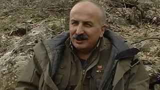 Mustafa Karasu: Anadiline sahip çıkmayan onuruna da, geleceğine de sahip çıkamaz