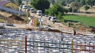 Özel Harekat Timleri Bitlis'te gerilla şehitliğini tahrip ettiler.