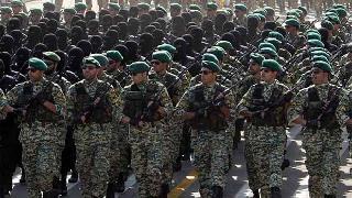 İran Suriye’deki asker sayısını artırıyor