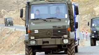 Hakkari'de Askeri Araç Devrildi: 6 Asker Yaralı