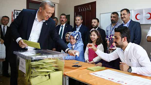 FT: Sonuçlar Erdoğan'ın zaferi