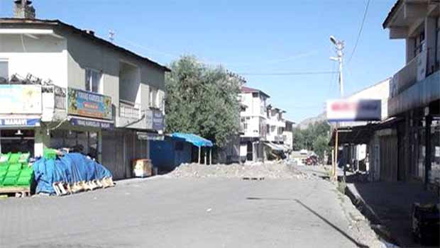 Seçim bitti, Silvan'da sokağa çıkma yasağı geleneği bitmedi