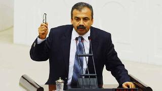 Sırrı Süreyya'dan skandal cevap