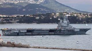 Fransa'nın dev uçak gemisi IŞİD için yola çıktı