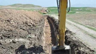 Peşmerge Şengal'in Etrafına Hendek Kazıyor