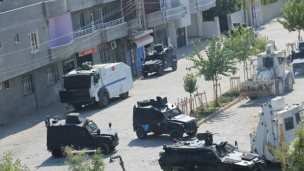 Cizre'de iki mahallede sokağa çıkma yasağı