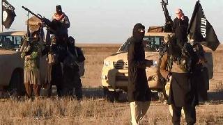 Şaddadi'deki IŞİD teröristleri ailelerini tahliye ediyor