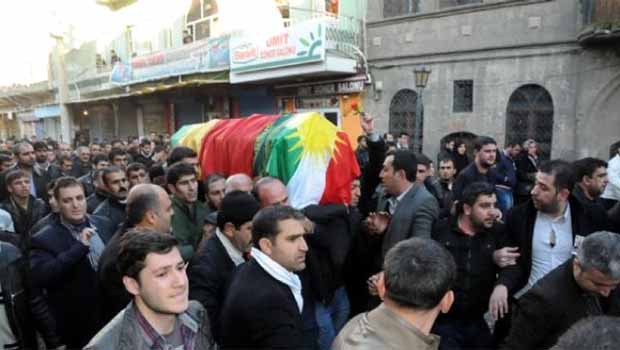 Demirtaş: Elçi'nin Tabutuna Örtülen Kürtlerin bin yıllık simgesidir