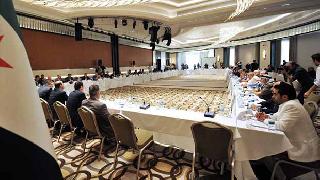 Suriye Muhalefeti Esad'sız geçiş istedi