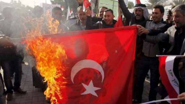 Bağdat'ta Türkiye karşıtı yürüyüş