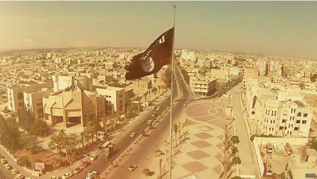 IŞİD,üyelerinin maaşlarını azalttı.