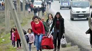 Satılmış Öğretmen, Kürdistan'dan Kaçıyor musun?