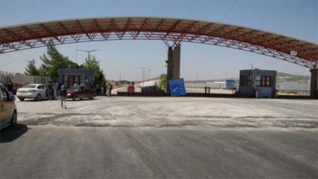 Suriye'den Türkiye vatandaşlarına vize kararı