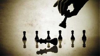 Kendi Yanlışına Karşı Savaşmak da Bir Erdemdir