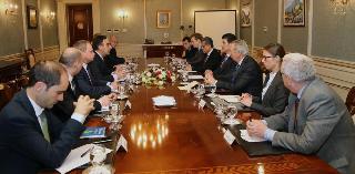 'Referandum ile kaderimizi tayin edebiliriz'