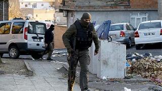 Sur'da çatışma: 3 asker hayatını kaybetti