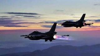 Rus uçaklarından Türkiye sınırına bombardıman