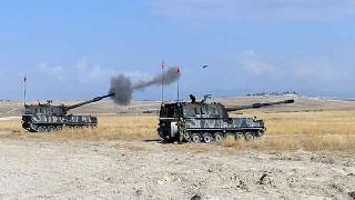 Rusya: Türkiye'nin top atışları devam ediyor