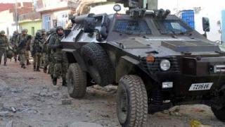 İdil'de patlama: 7 asker yaralı